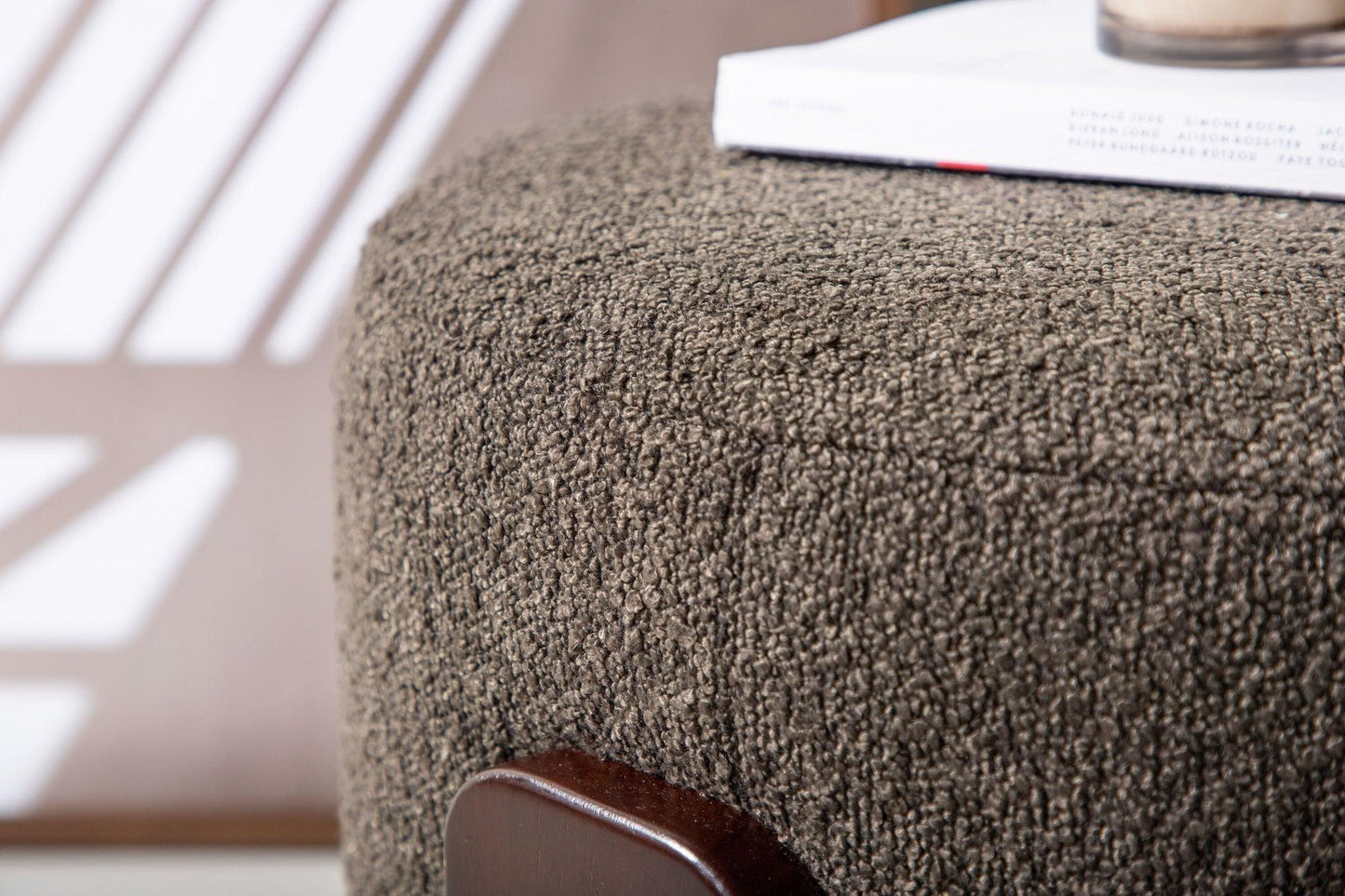 lecanapé Hocker mit Holz-Füßen