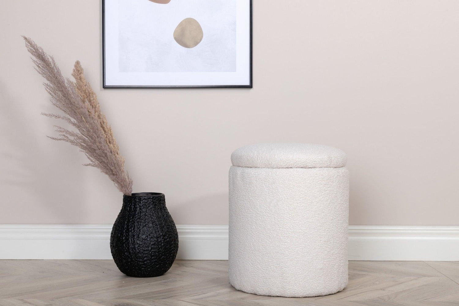 Hocker & Poufs