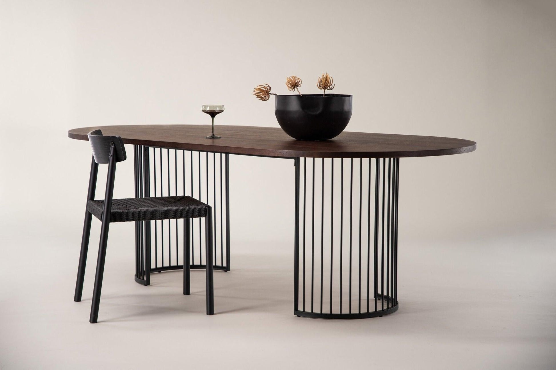 Esstisch Hamneskär 220cm - Walnuß-Esstisch Oval-Vind-le canapé