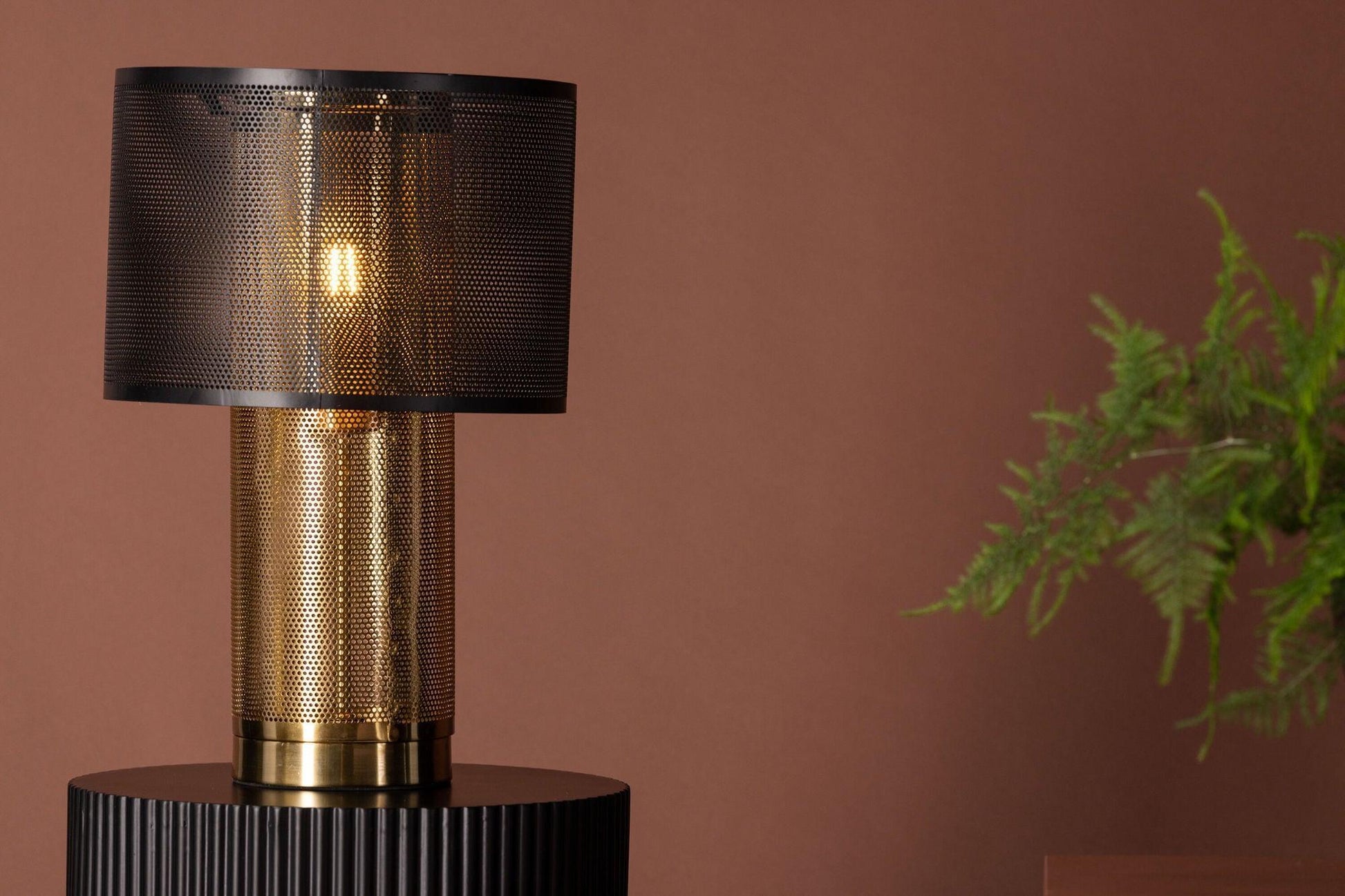 Tischlampe Gap - Gold & Schwarzes Metall-Tischlampe-Venture Home-le canapé